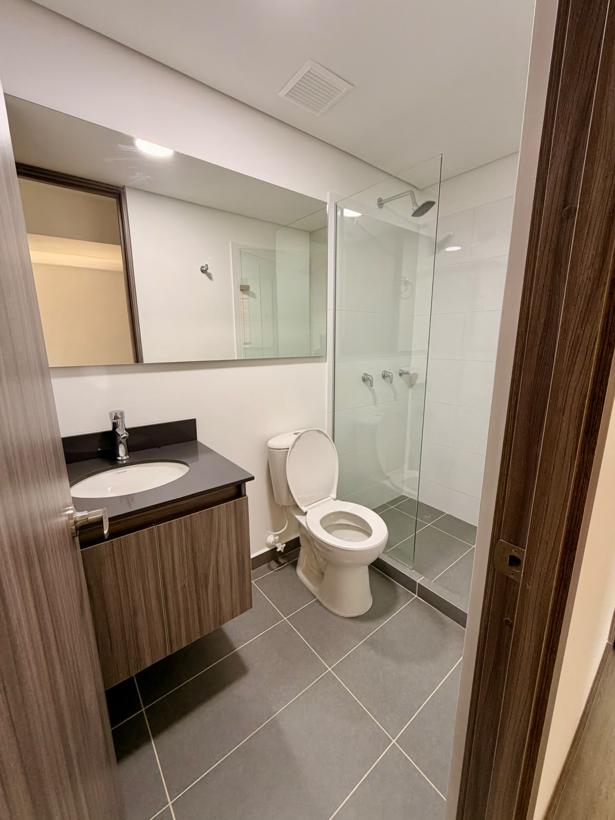 Apartamento para estrenar en arriendo en Las Palmas Medellín