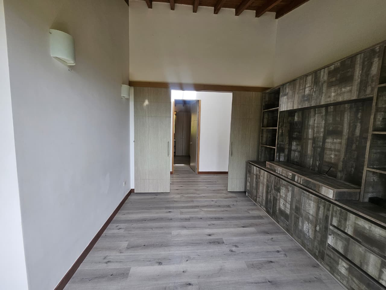 Casa para arriendo en Envigado Loma del Escobero