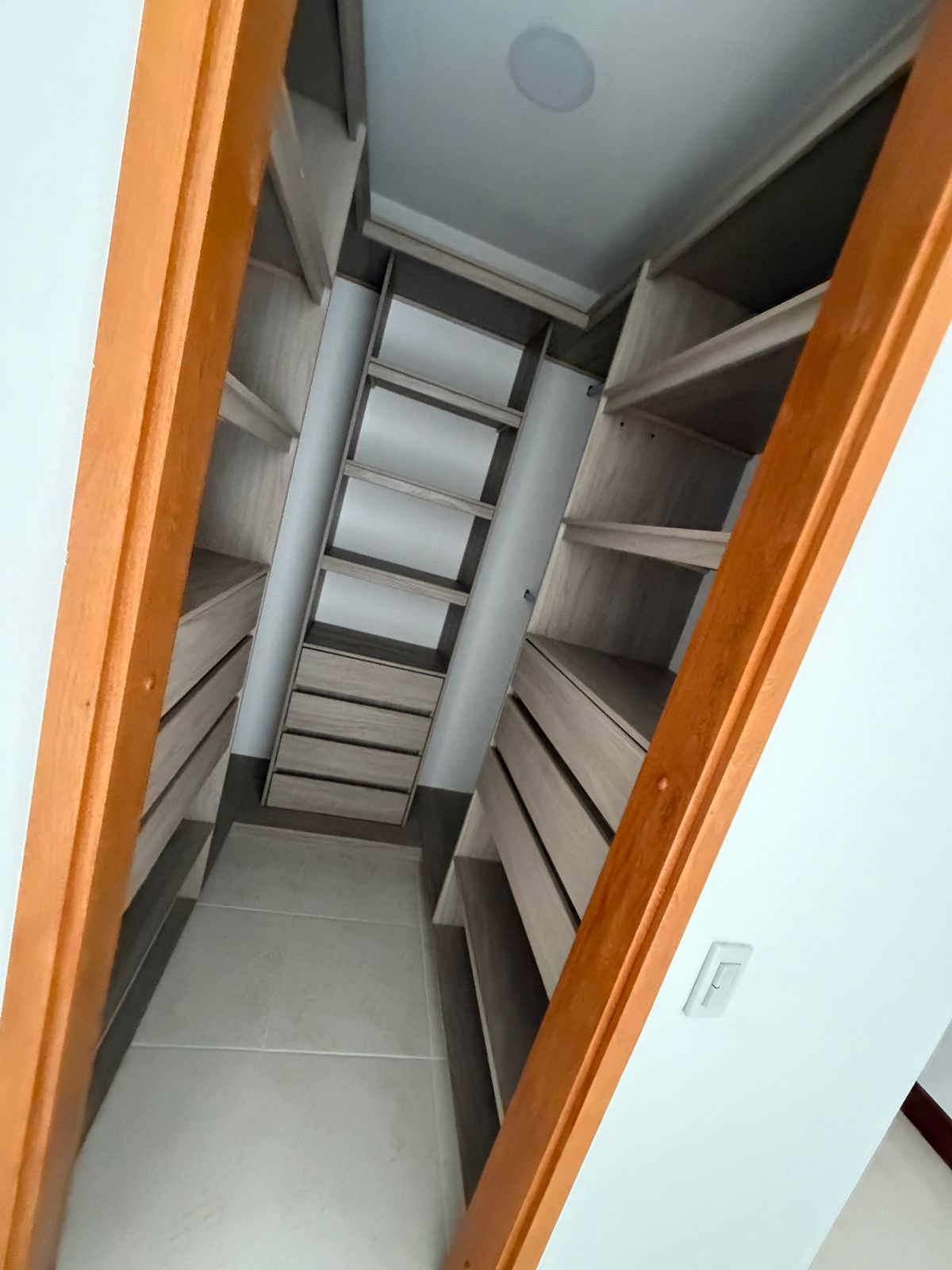 Apartamento para la venta en Envigado la Frontera  Poblado