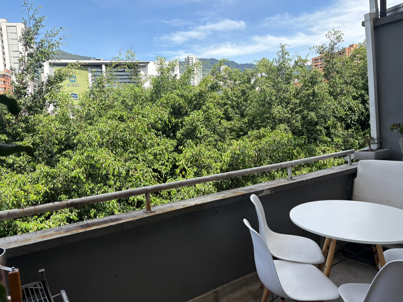 Vendo Apartamento pent-house en Aguátala Poblado Medellín
