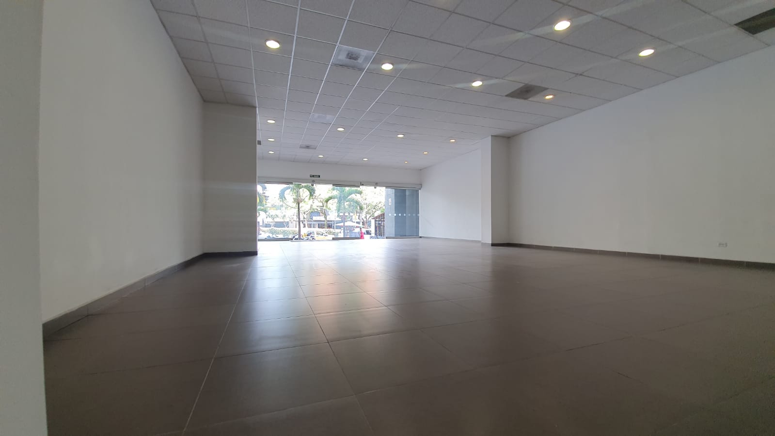 Local para la venta en Laureles