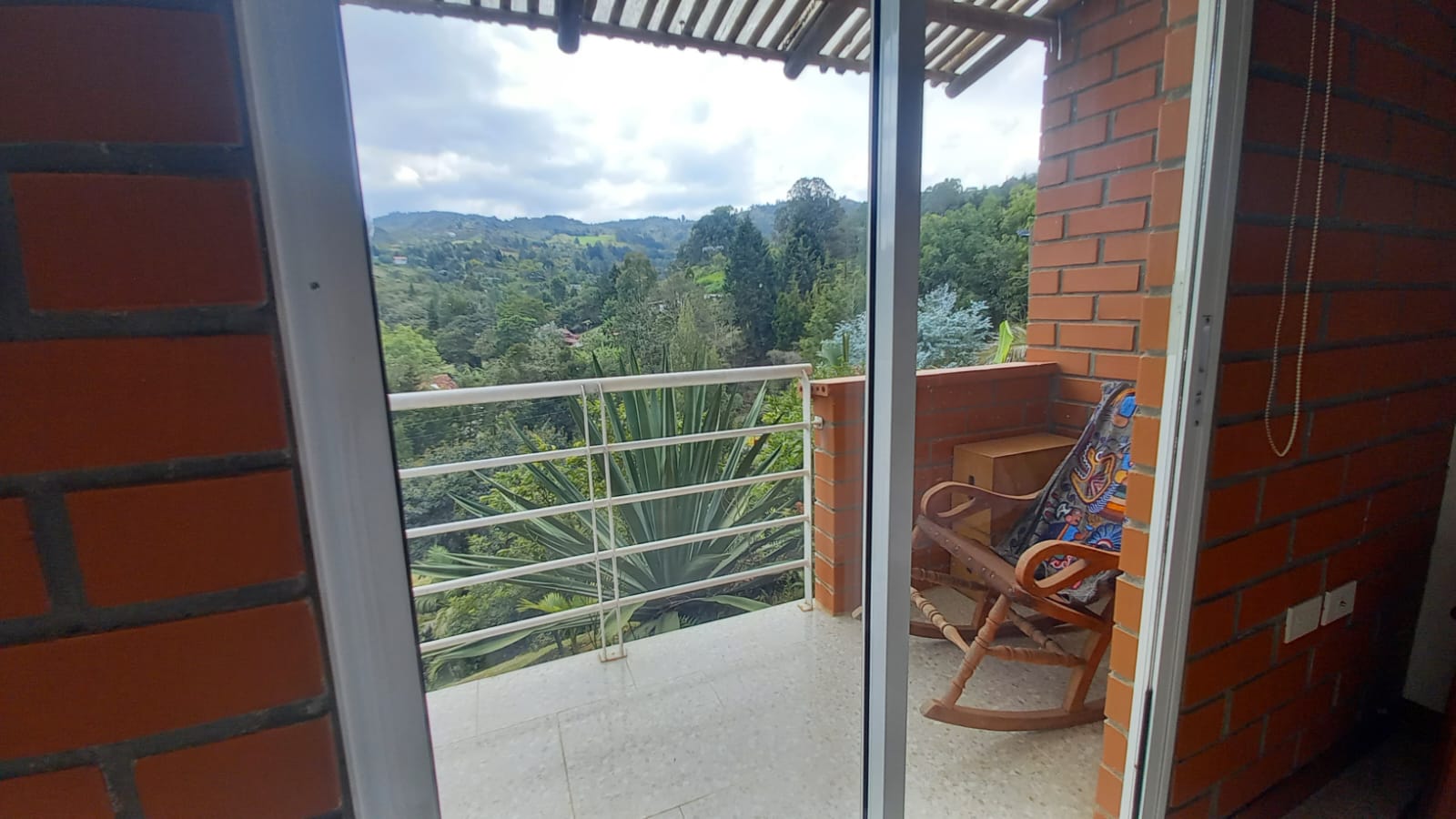 Casa campestre para la venta en Guarne sector La Clarita