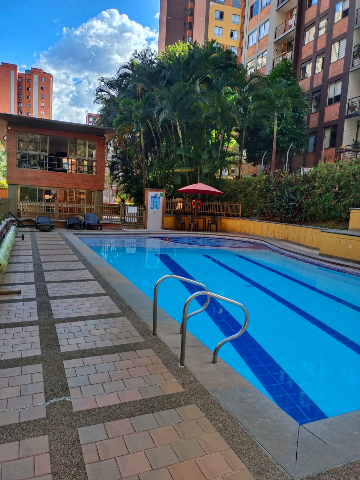 Apartamento en venta Loma de los Bernal