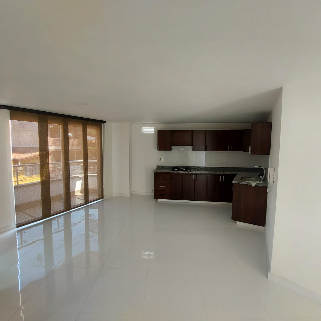 Apartamento en venta Medellin Loma de los Bernal