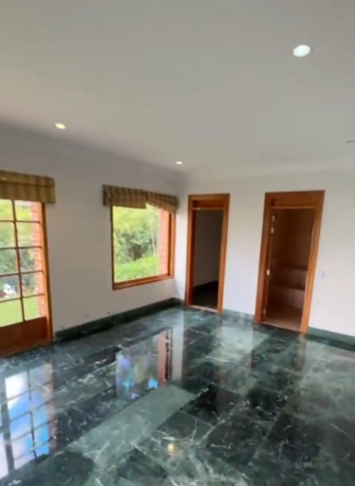 Casa en Venta La Calera El Poblado Medellin