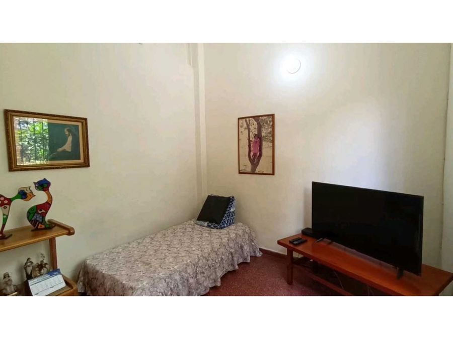 Casa con Aire para la Venta en el Barrio Santa Lucia, Medellín.
