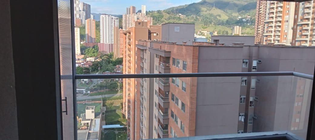 Apartamento en venta sector vegas de san jose sabaneta