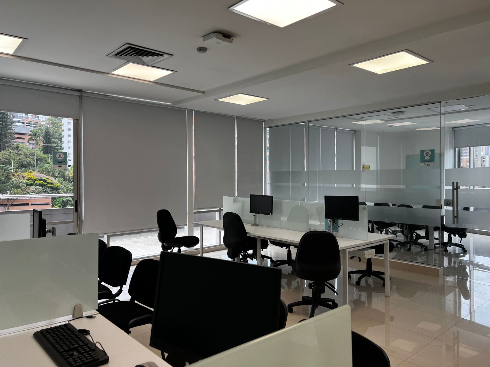 Oficina para  venta en el poblado