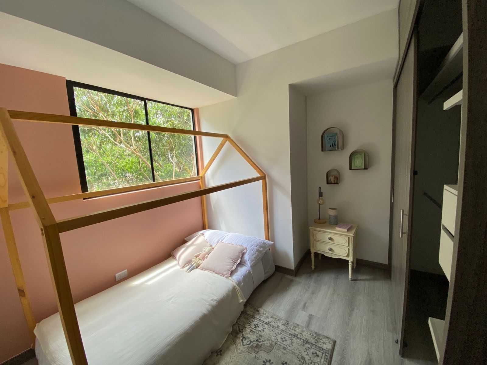 Apartamento en venta (cesión de derechos) Palmas MedellIn