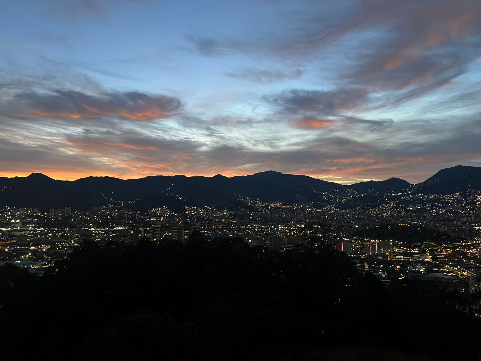 Apartamento duplex para la venta en las Palmas Medellin