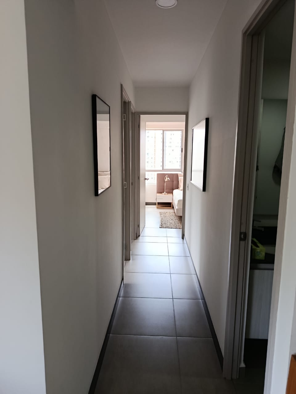 Venta de apartamento nuevo en Sabaneta Las Lomitas