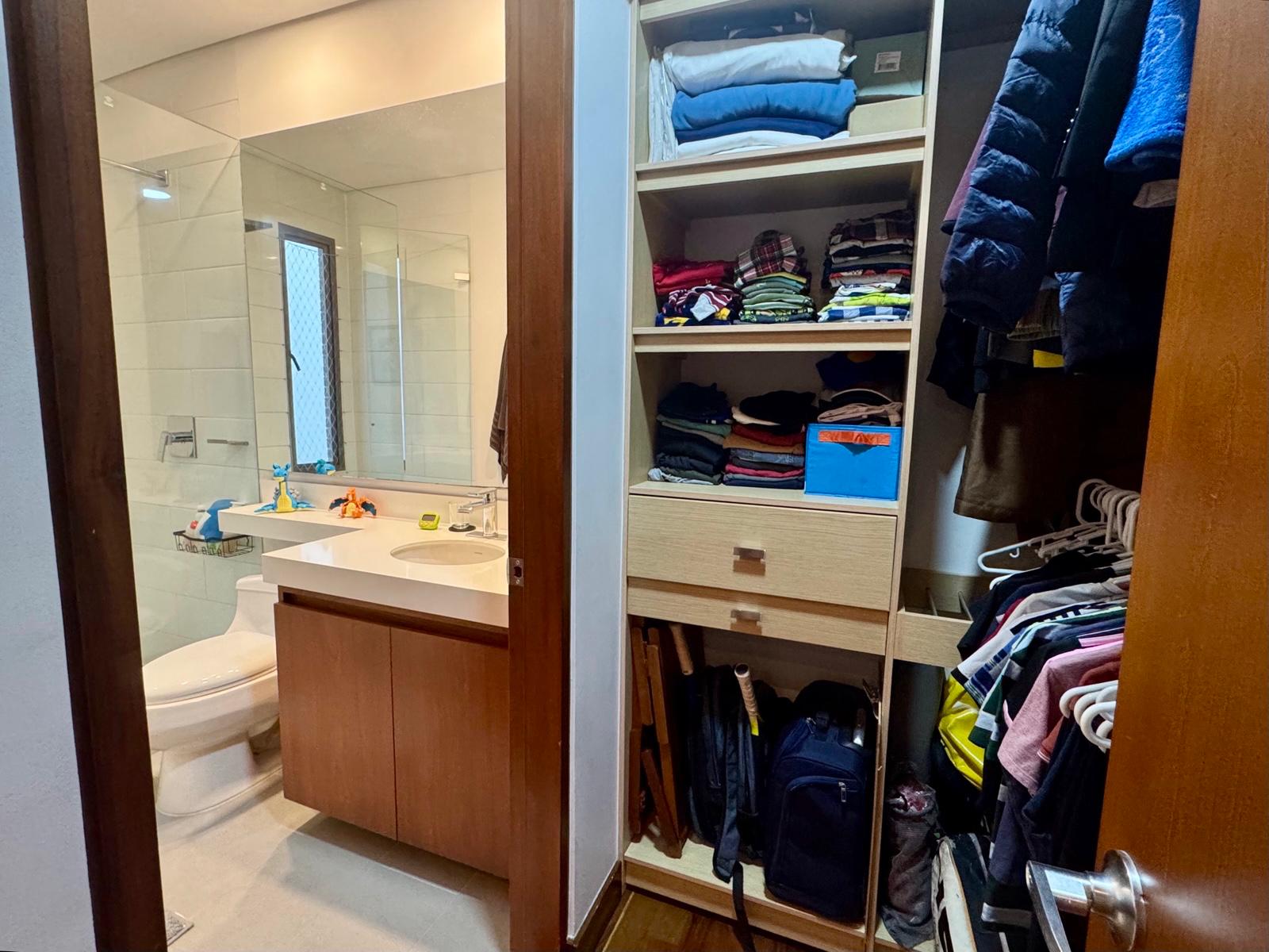 Apartamento en venta  en el poblado  las palmas  Medellín