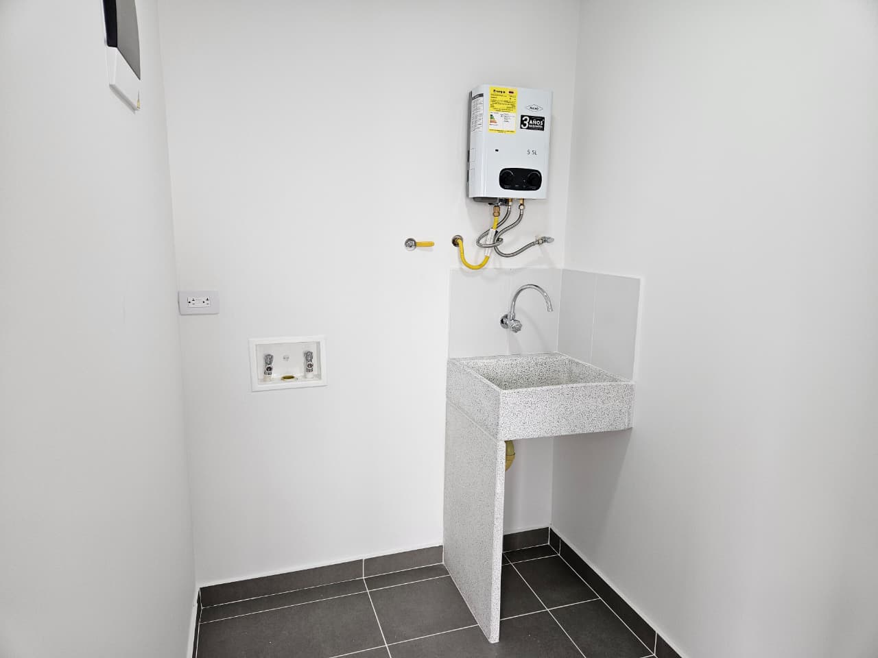 Apartamento para estrenar en arriendo en Las Palmas Medellín