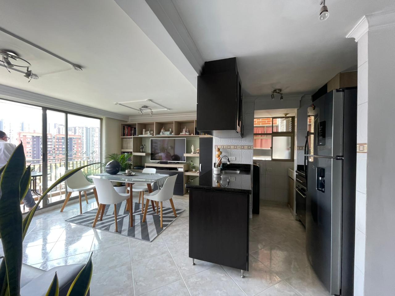 Apartamento en venta en la Loma de los Bernal