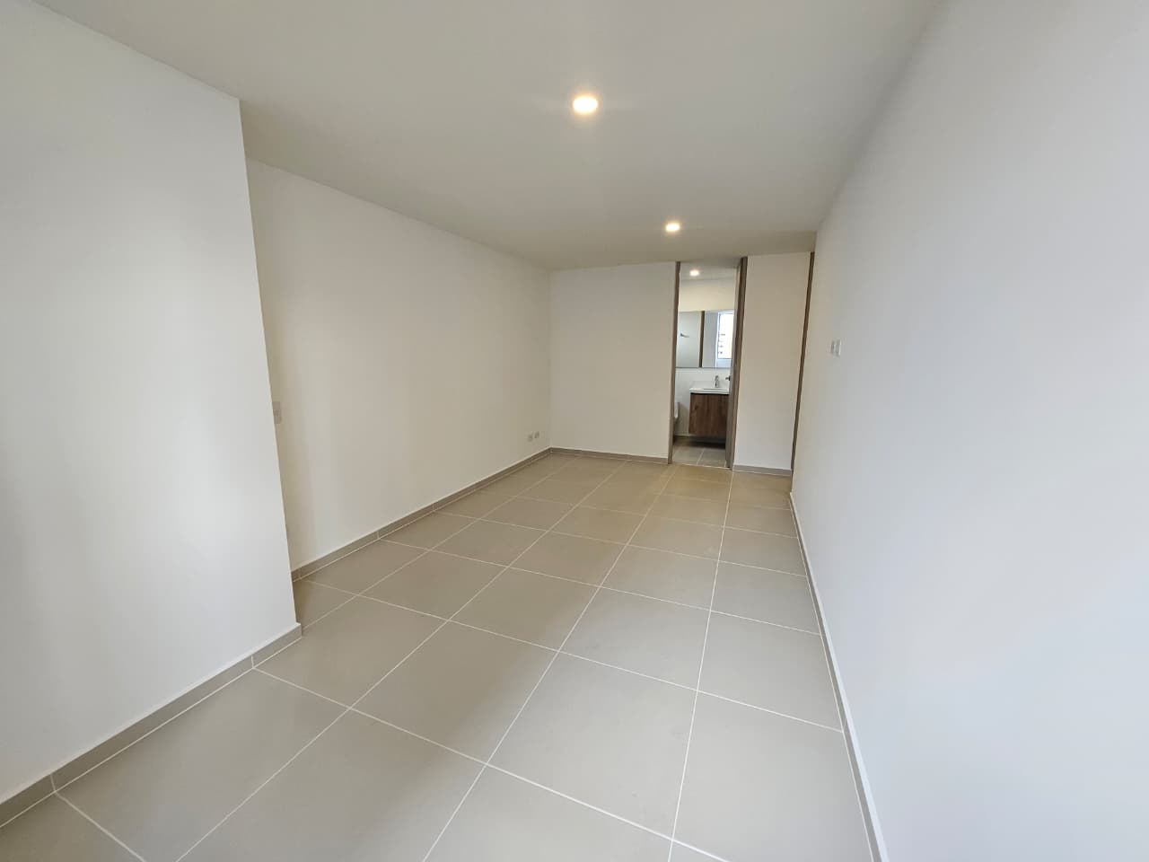 Apartamento para estrenar en arriendo Ciudad del Río Poblado