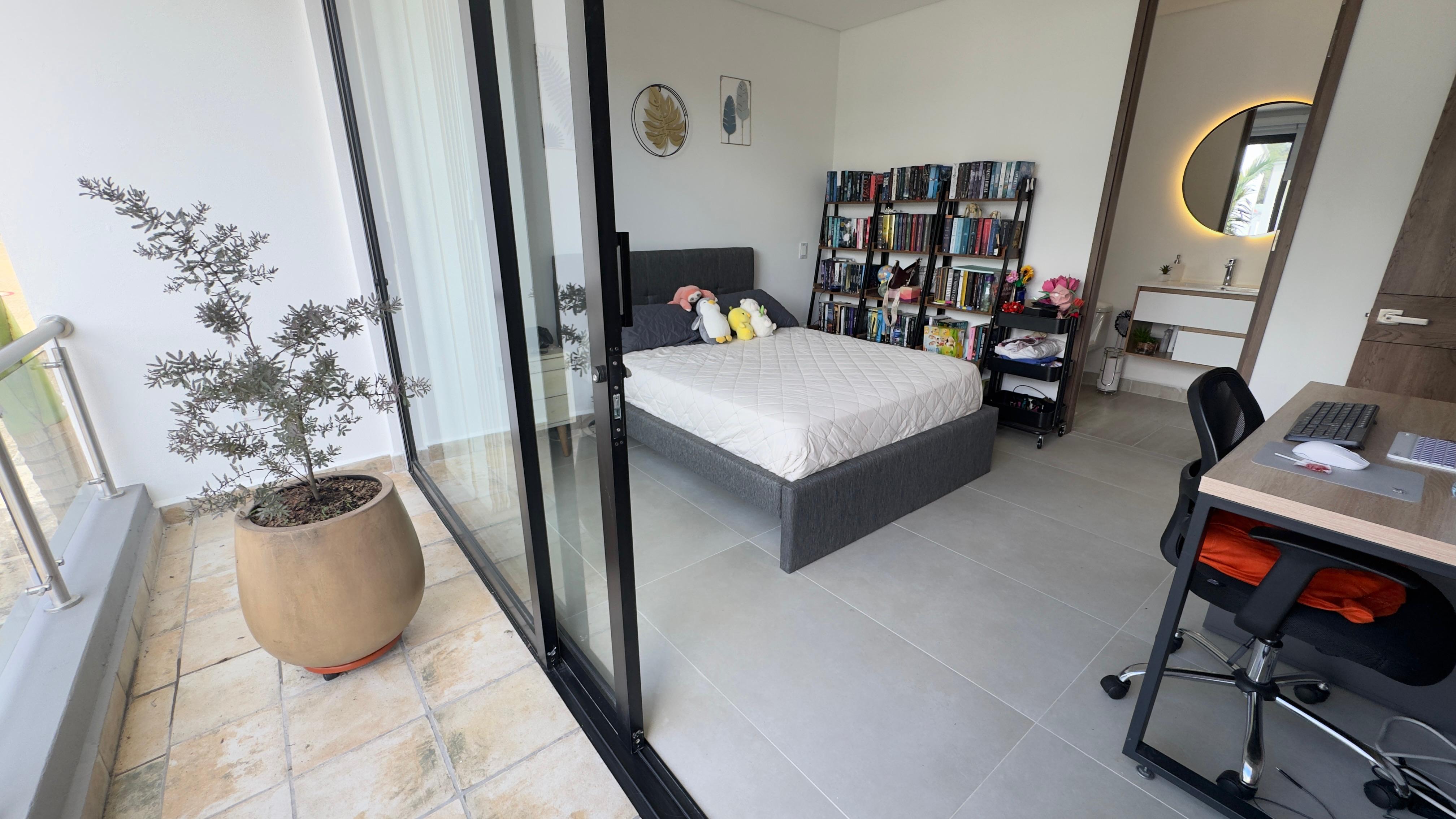 Venta de casa en El Retiro Macedonia