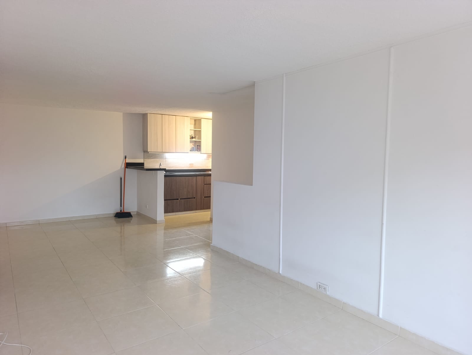 Apartamento en venta Medellín  Loma de los Bernal parte baja