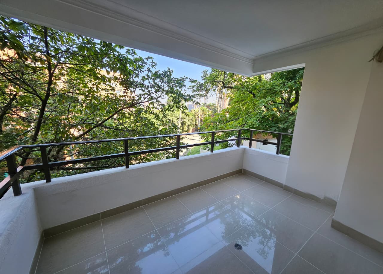 Apartamento en arriendo en Las Palmas Poblado