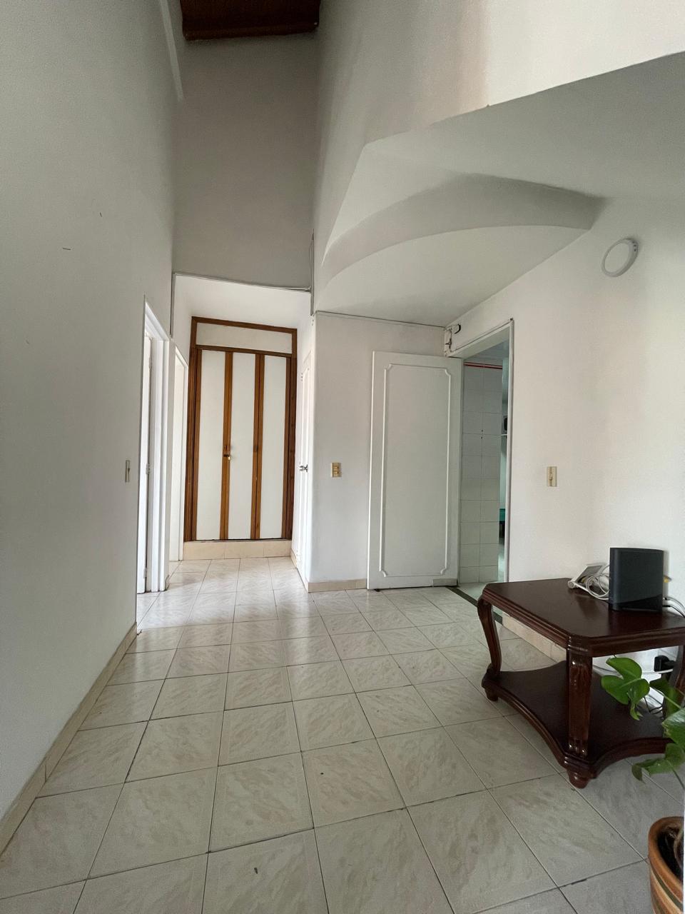Apartamento amoblado para arriendo en Laureles Medellín