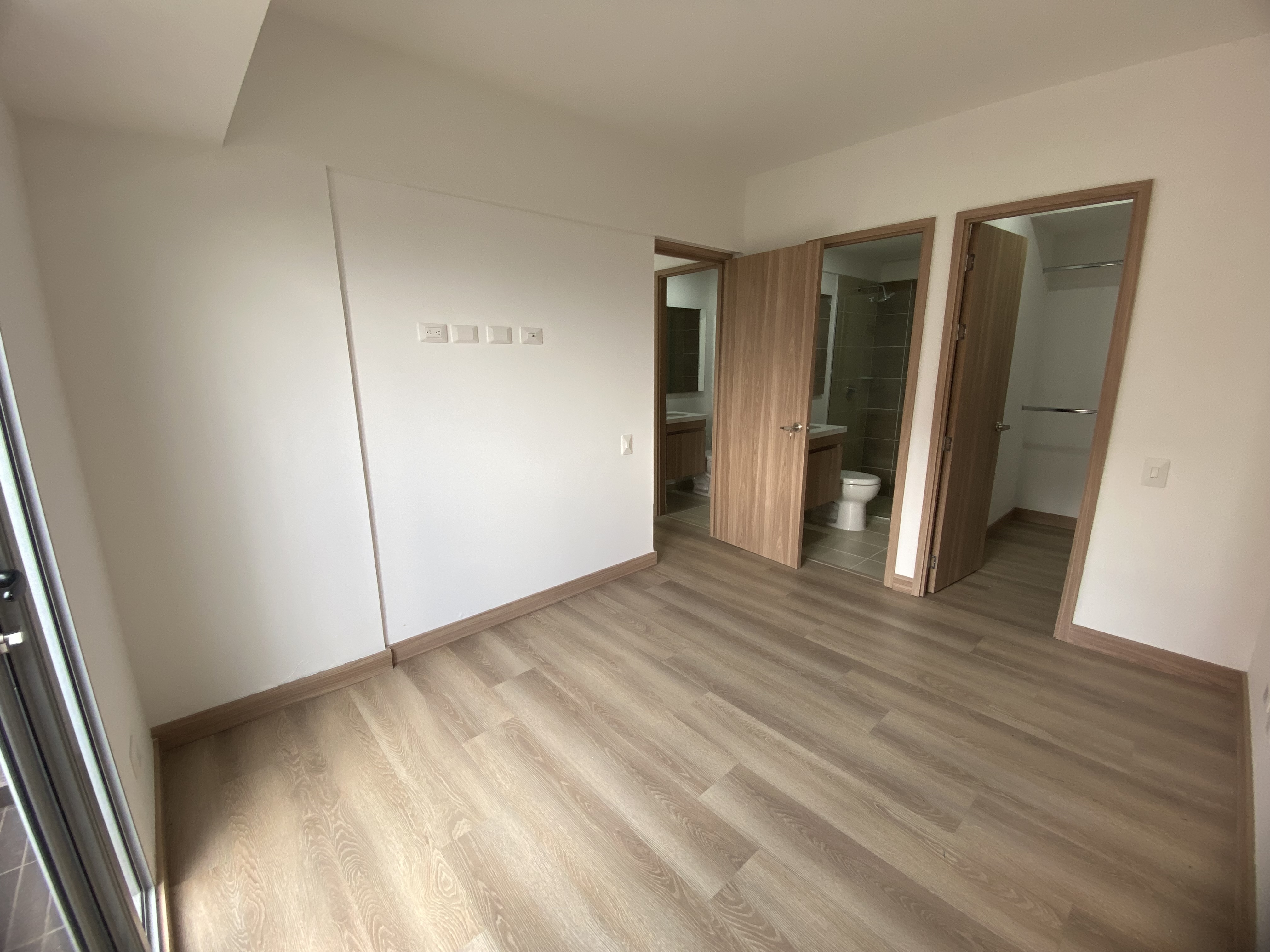 venta de apartamento para estrenar en la Estrella, Toledo