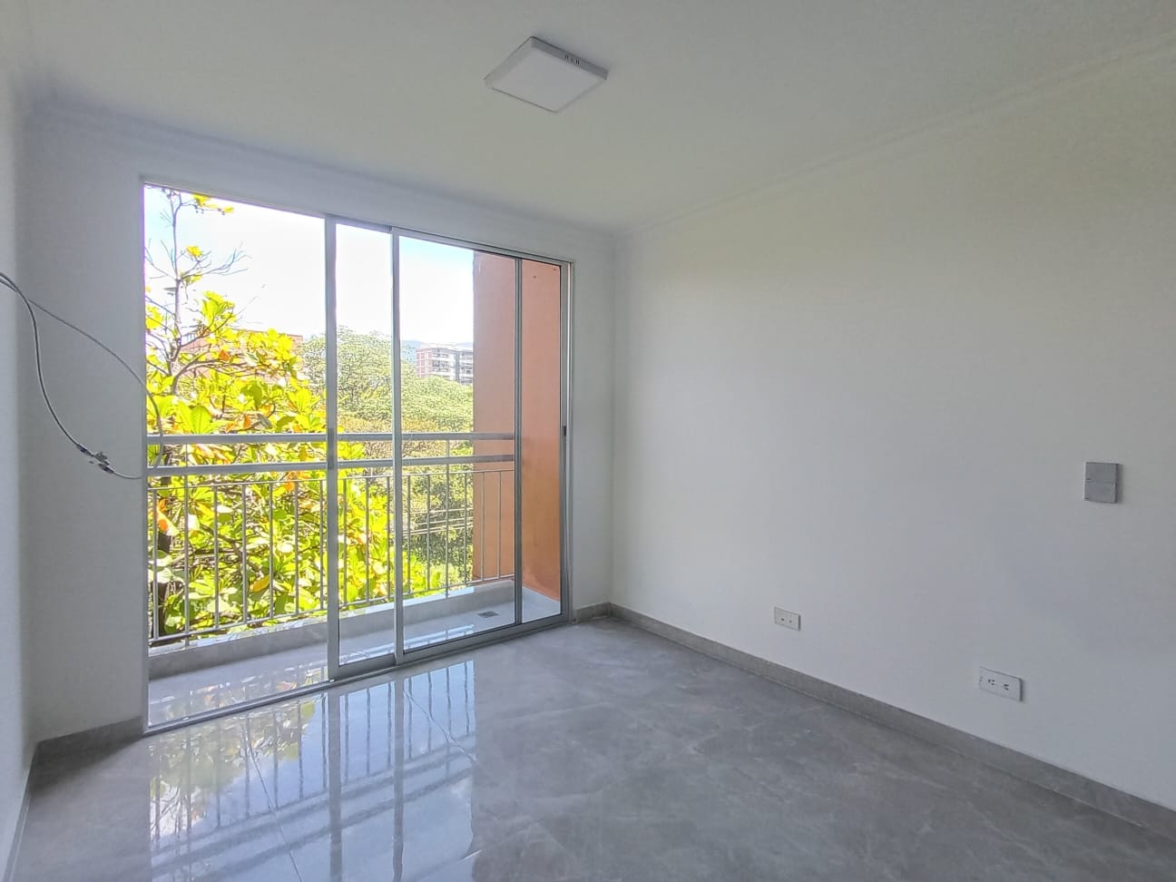 Apartamento en venta en San German - Robledo