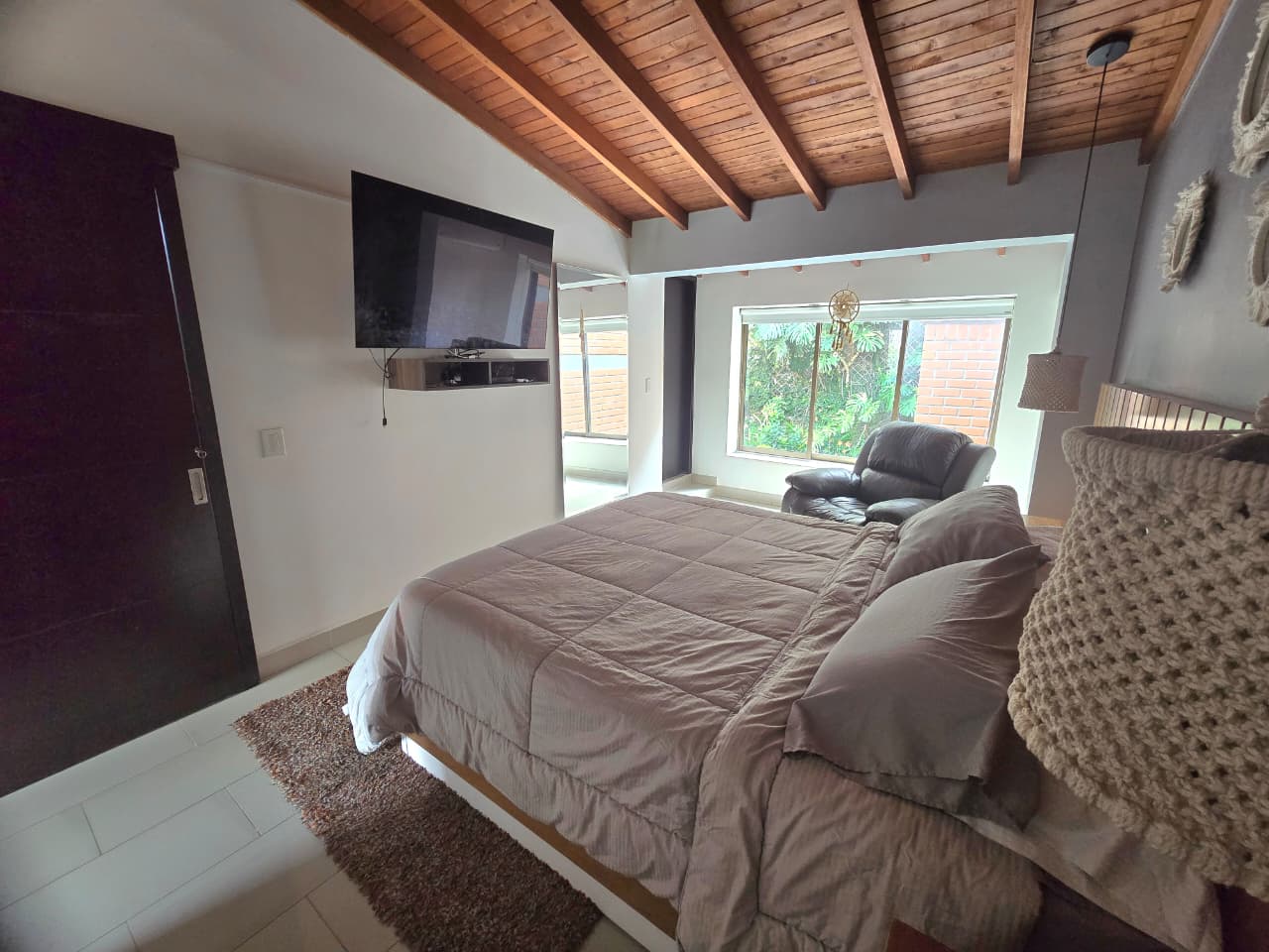 Casa en venta Medellin Loma de los Bernal