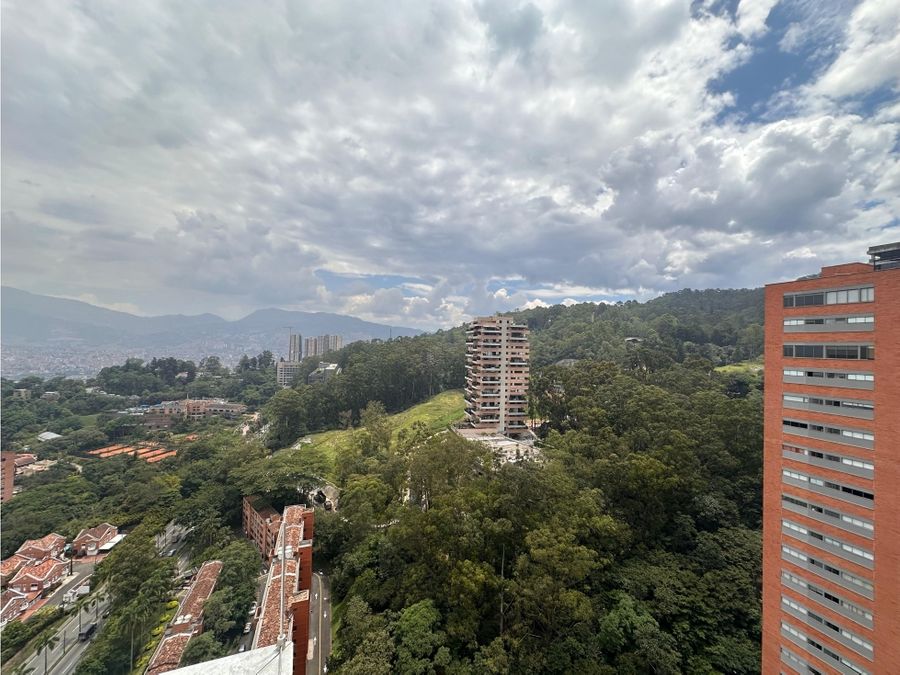 Apartamento en venta  en El Poblado Las Palmas  Medellin