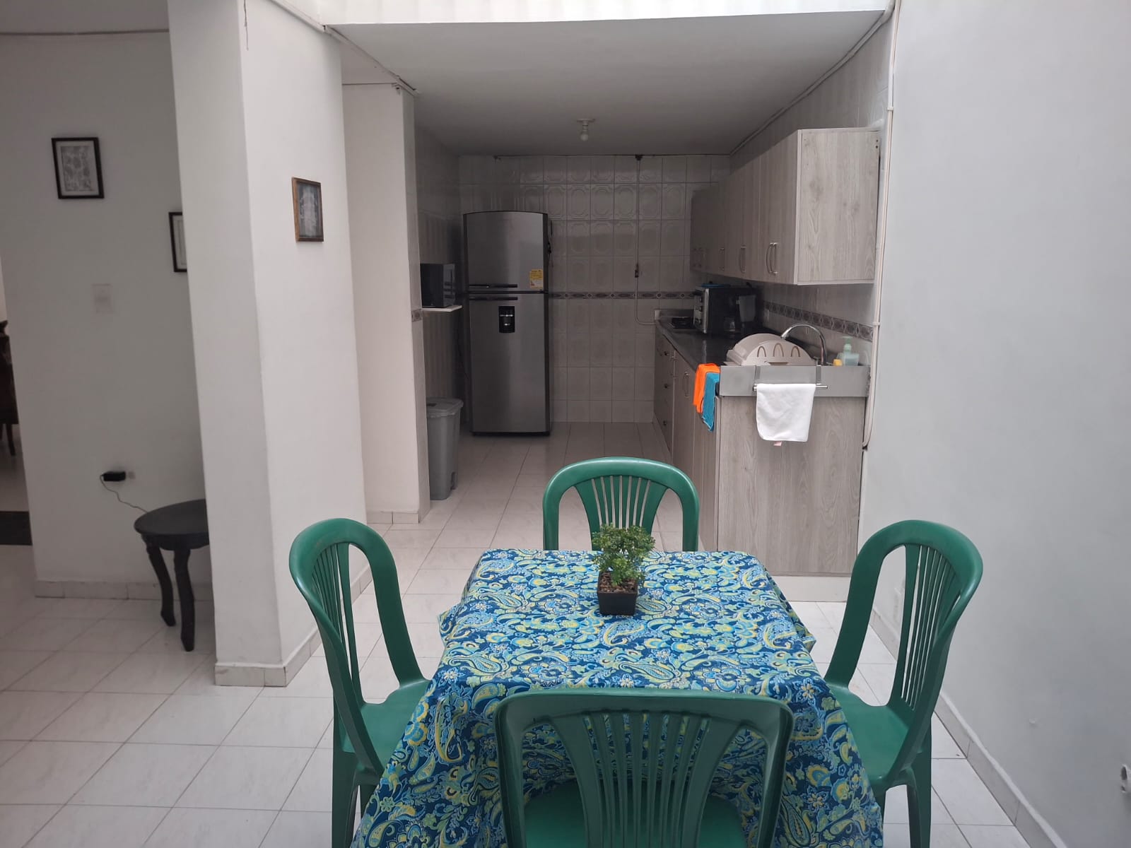 Casa comercial para arriendo en Laureles Medellín