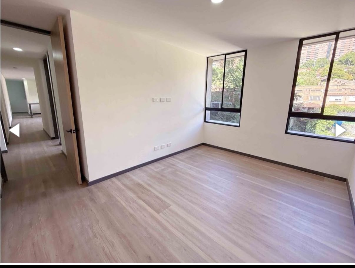 Apartamento en venta en Envigado Loma las brujas
