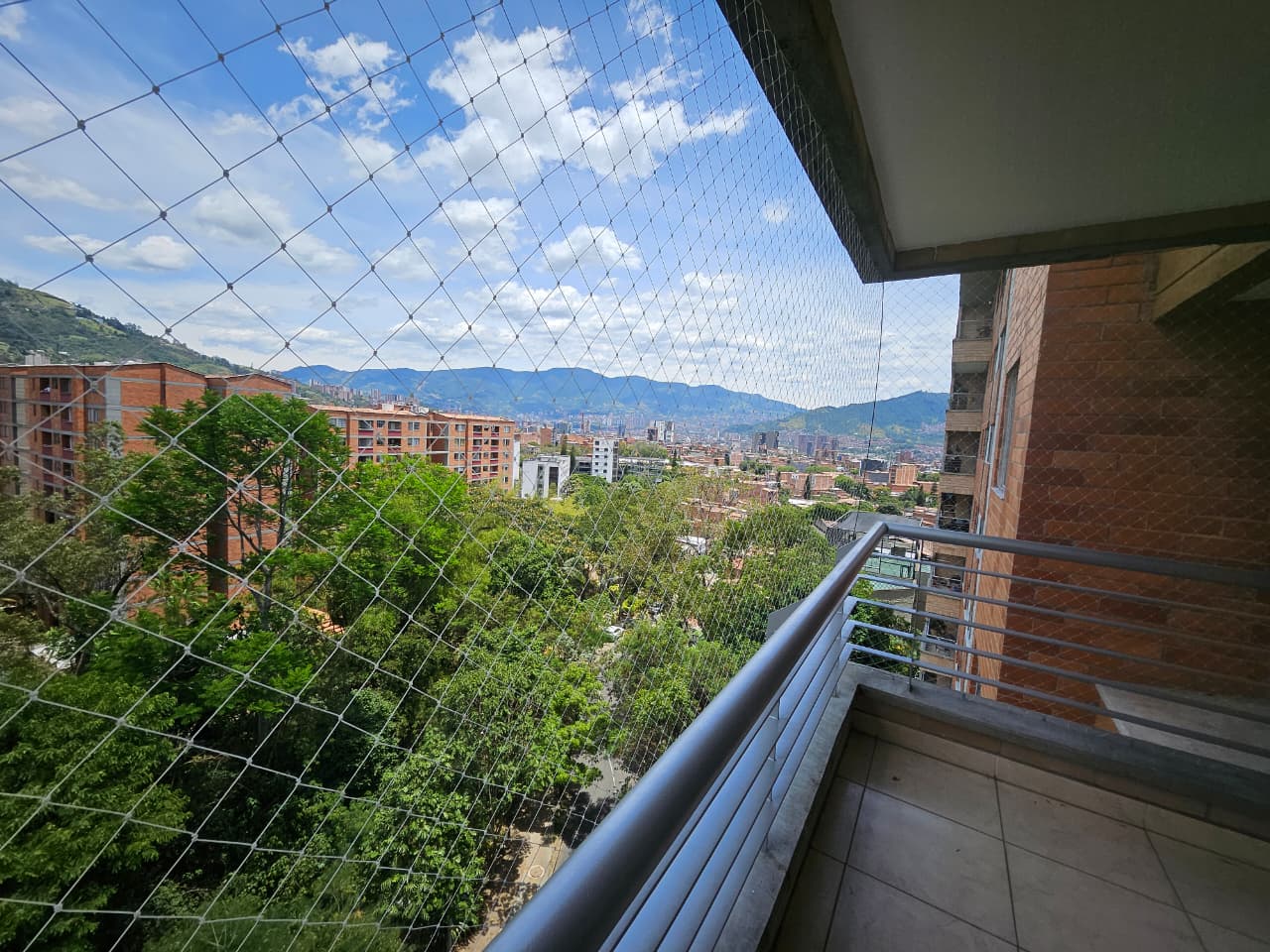 Apartamento en arriendo en la Loma del Escobero Envigado