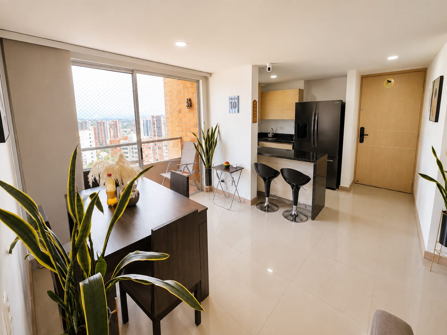 Apartamento en venta San Remo Sabaneta – Piso 25 con vista