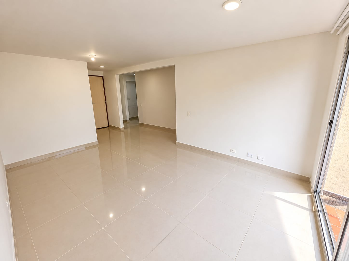 Apartamento en venta Itagüí Suramérica 80 m² mas estudio
