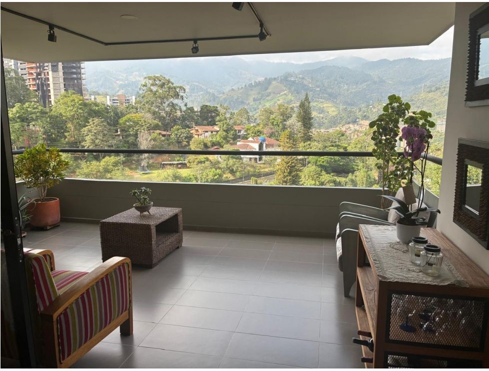 Apartamento en venta en Las Brujas Envigado