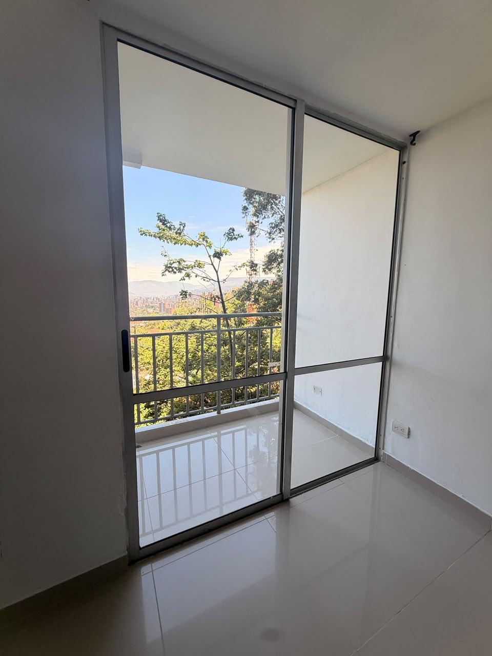 APARTAMENTO PARA ARRIENDO EN ENVIGADO SAN JOSE
