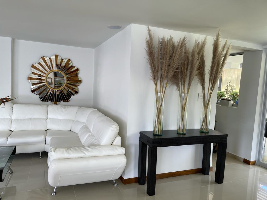 Casa en venta en Loma del Escobero Envigado