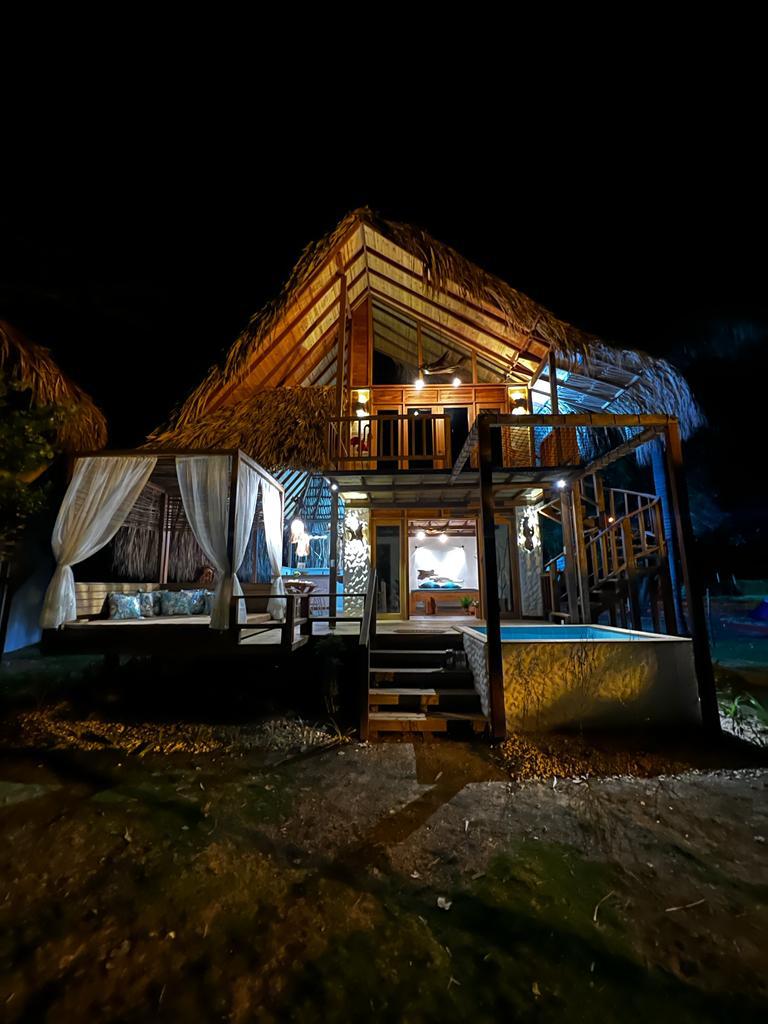 Hotel para la venta en Moñitos Córdoba