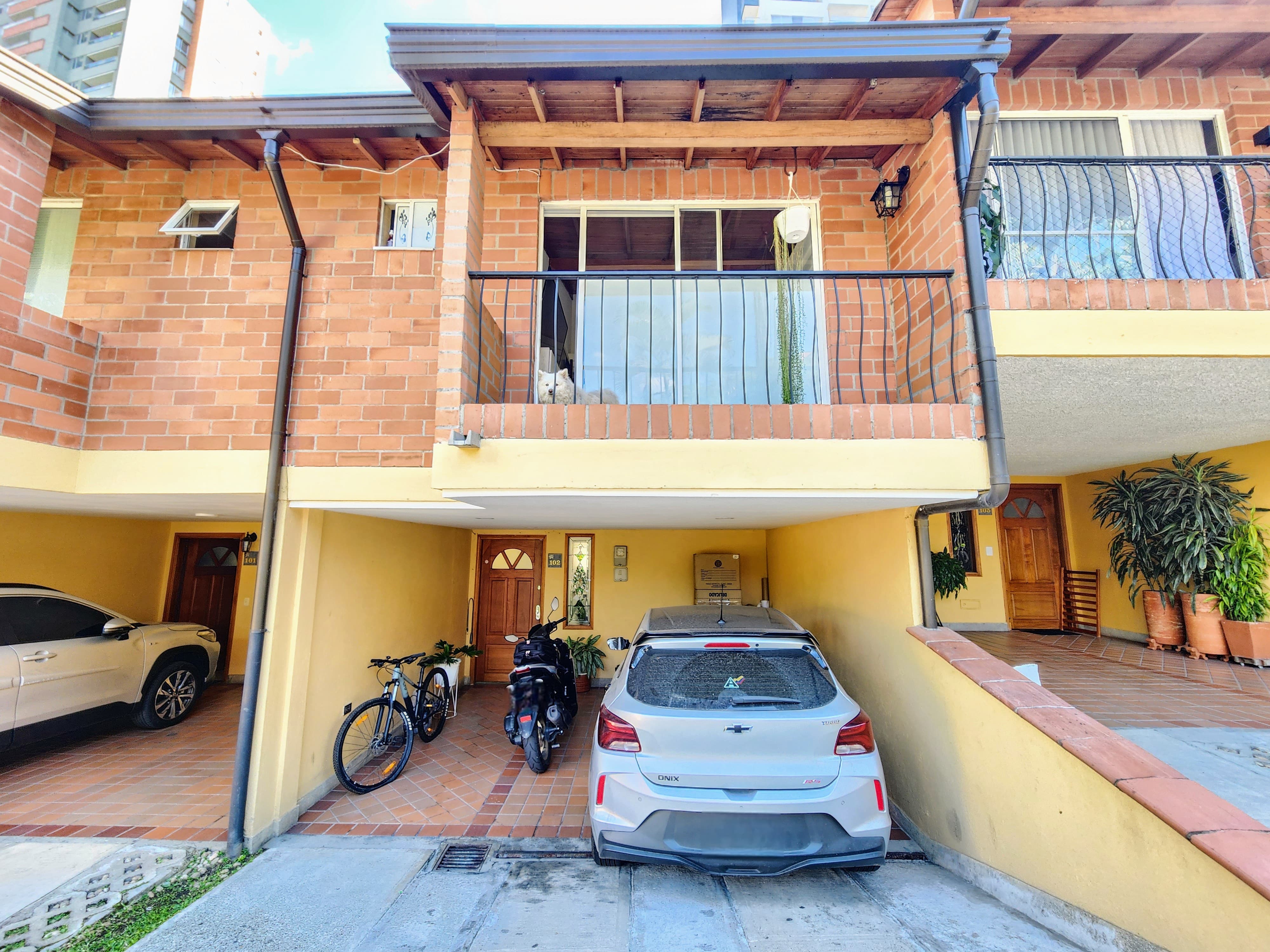 Casa en venta en envigado señorial