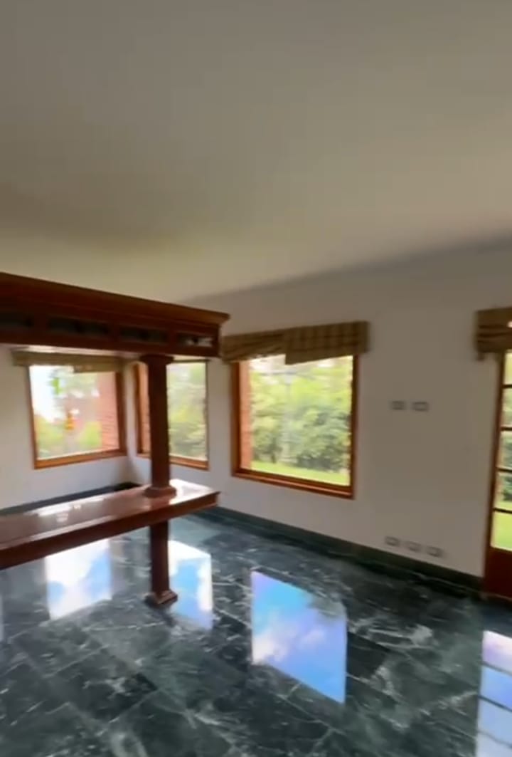 Casa en Venta La Calera El Poblado Medellin