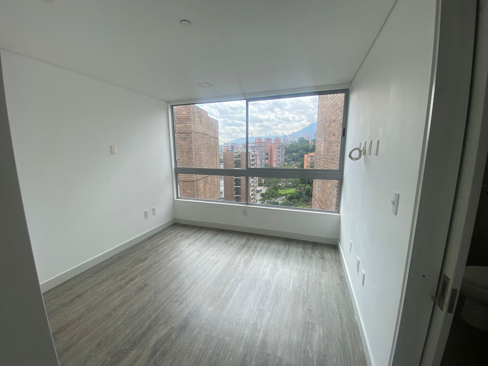 Apartamento en venta en Envigado Loma del Chocho
