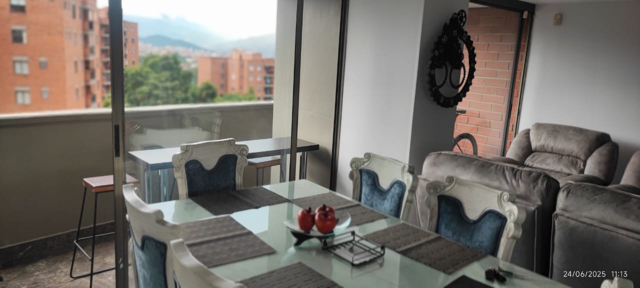 Apartamento para la venta loma de los Bernal Medellín Antioquia