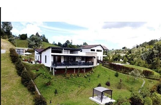 Casa para la venta en el Retiro vía la Ceja