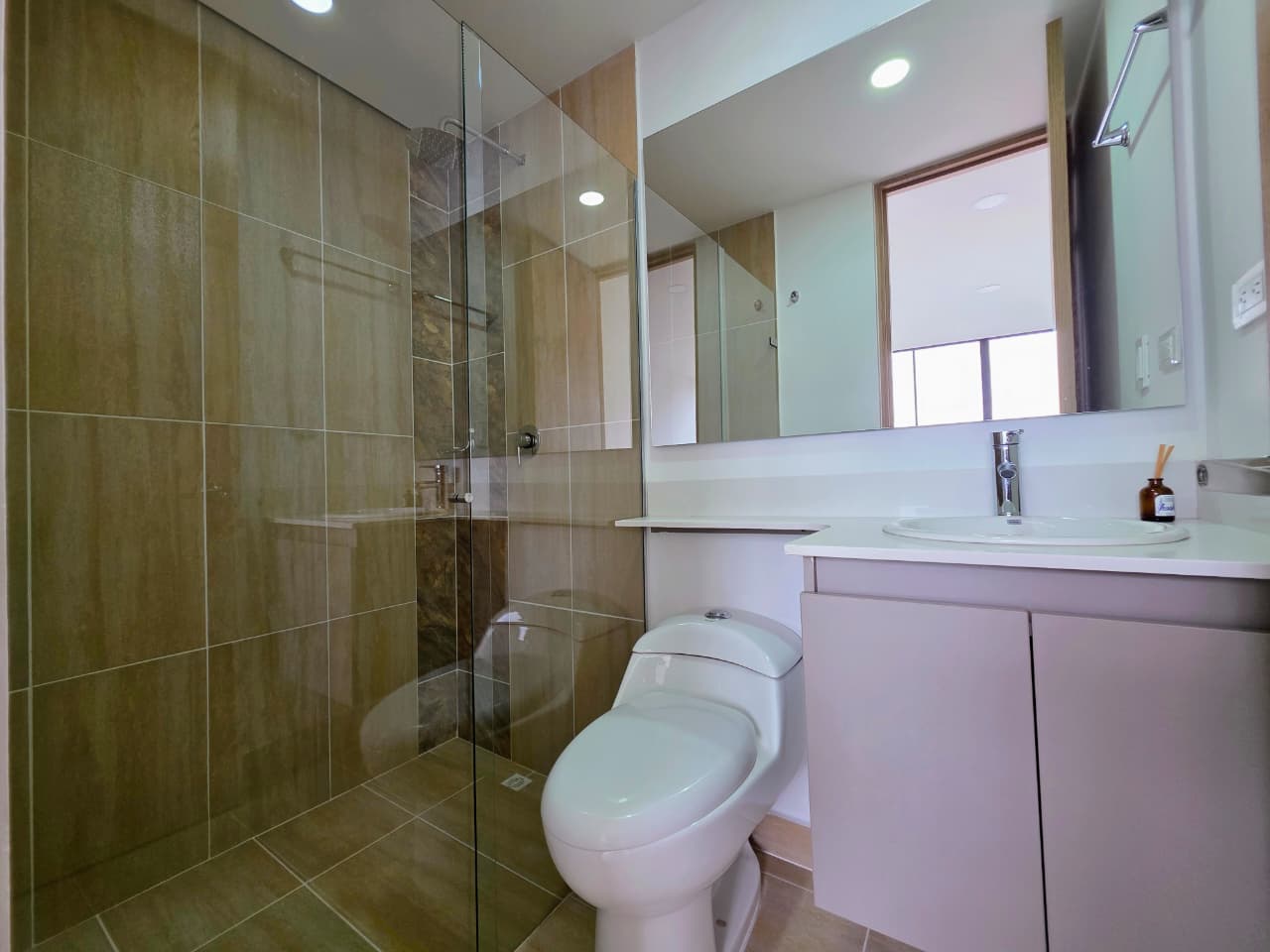 Apartamento en venta en buenos aires sector loma del indio