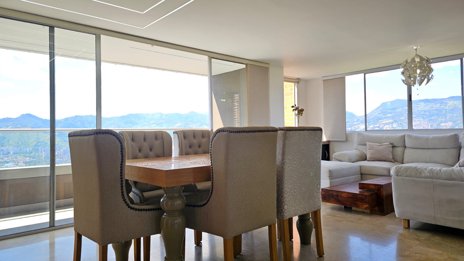 Venta de apartamento en El Poblado Las Palmas