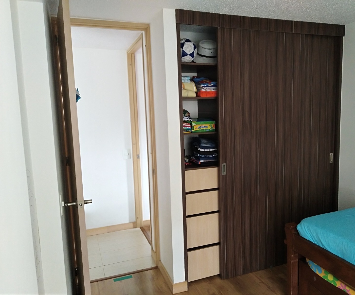 Apartamento en venta en la Loma de los Bernal