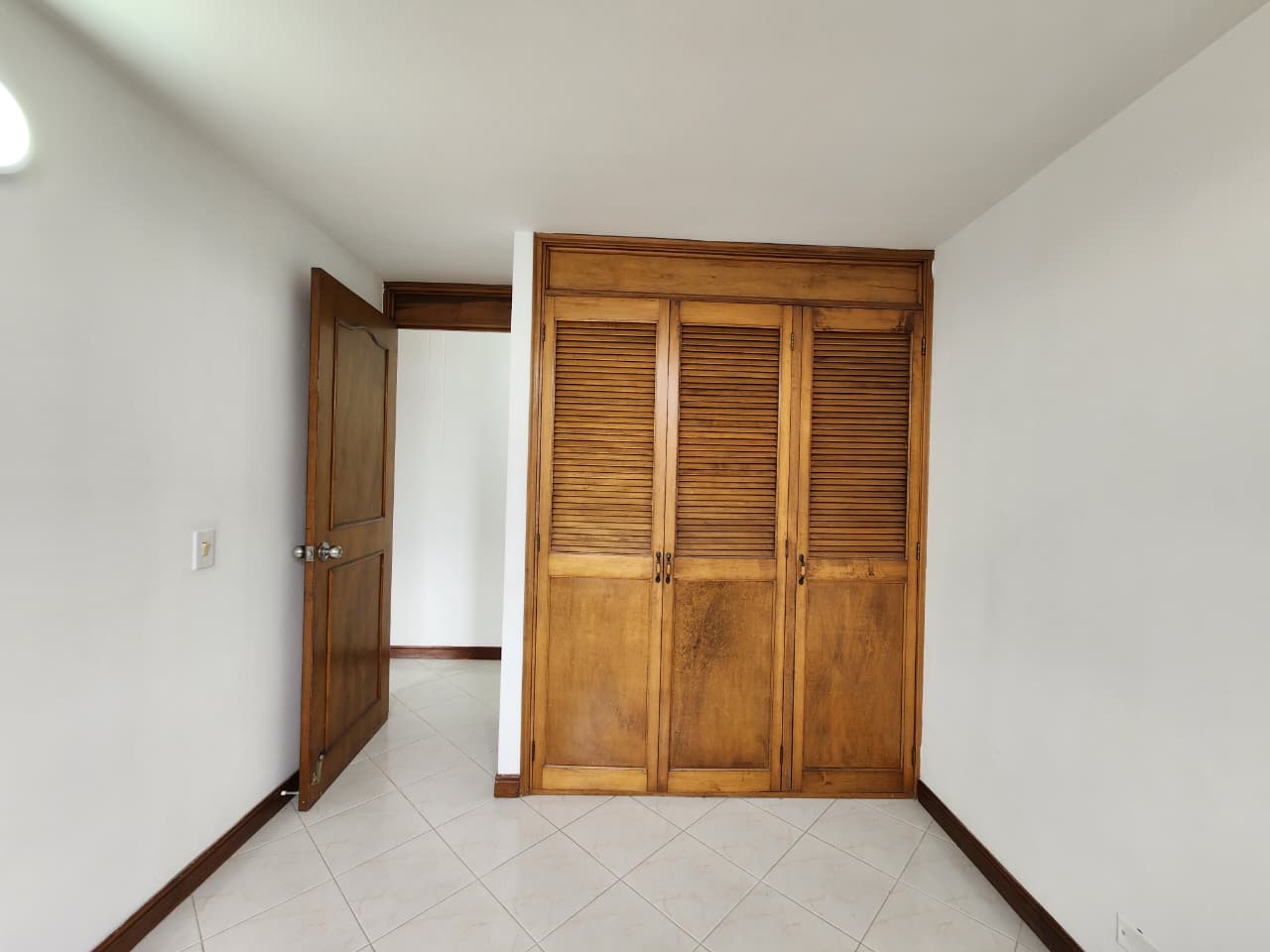 Apartamento en arriendo el Poblado Loma de San Julian