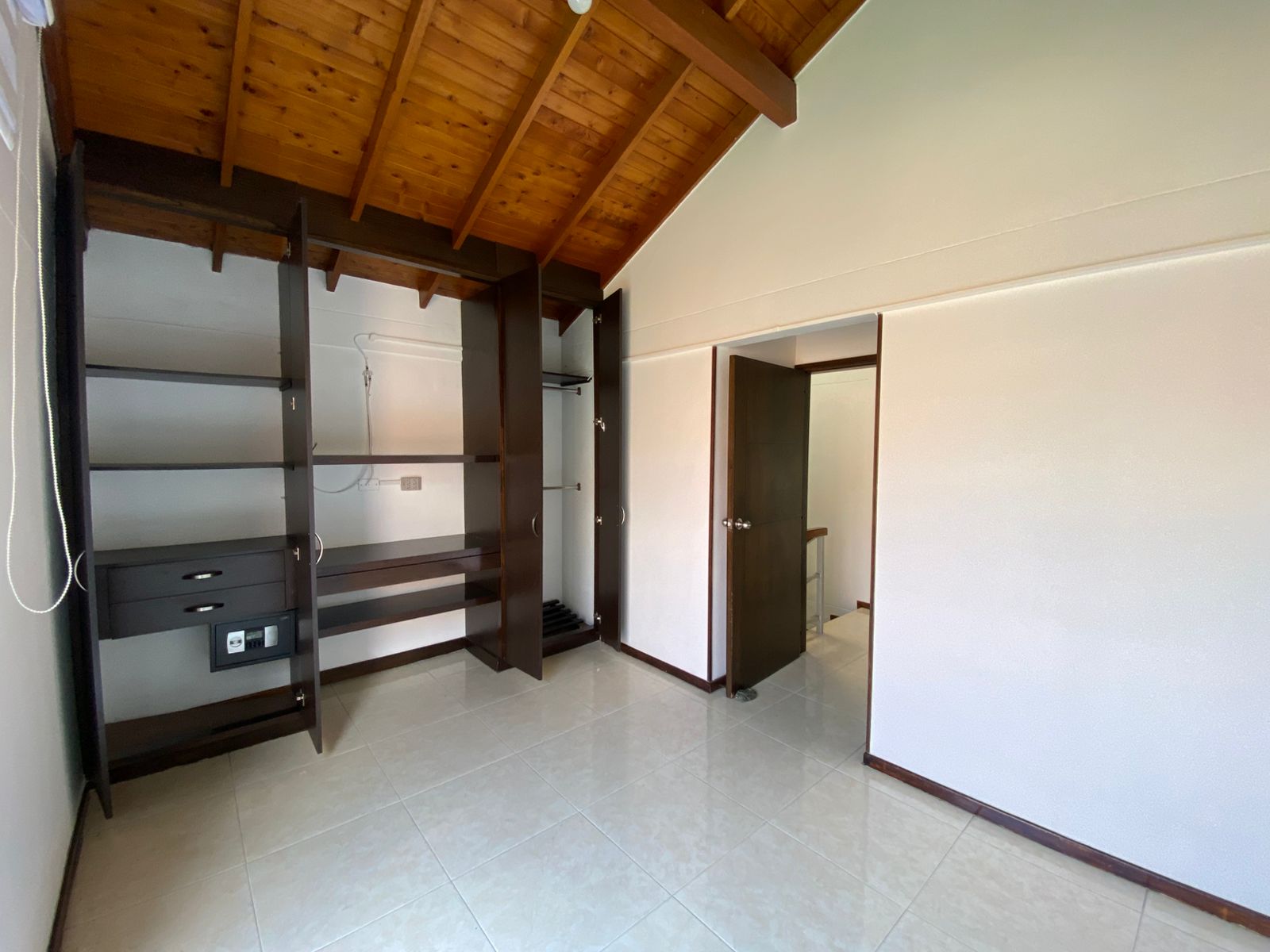 Casa para venta en Medellín belén  la mota
