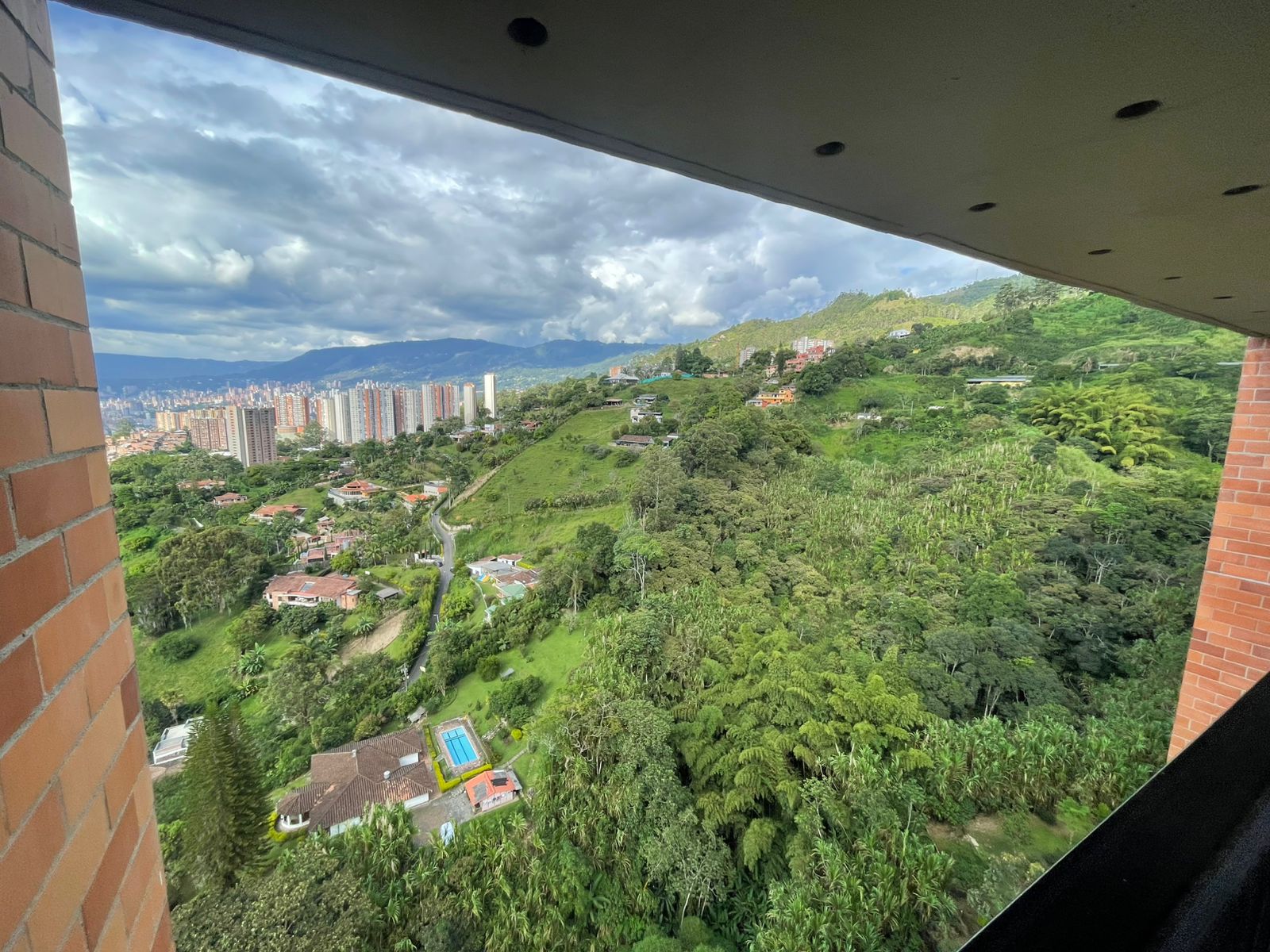 Apartamento en arriendo sector Las Lomitas Sabaneta