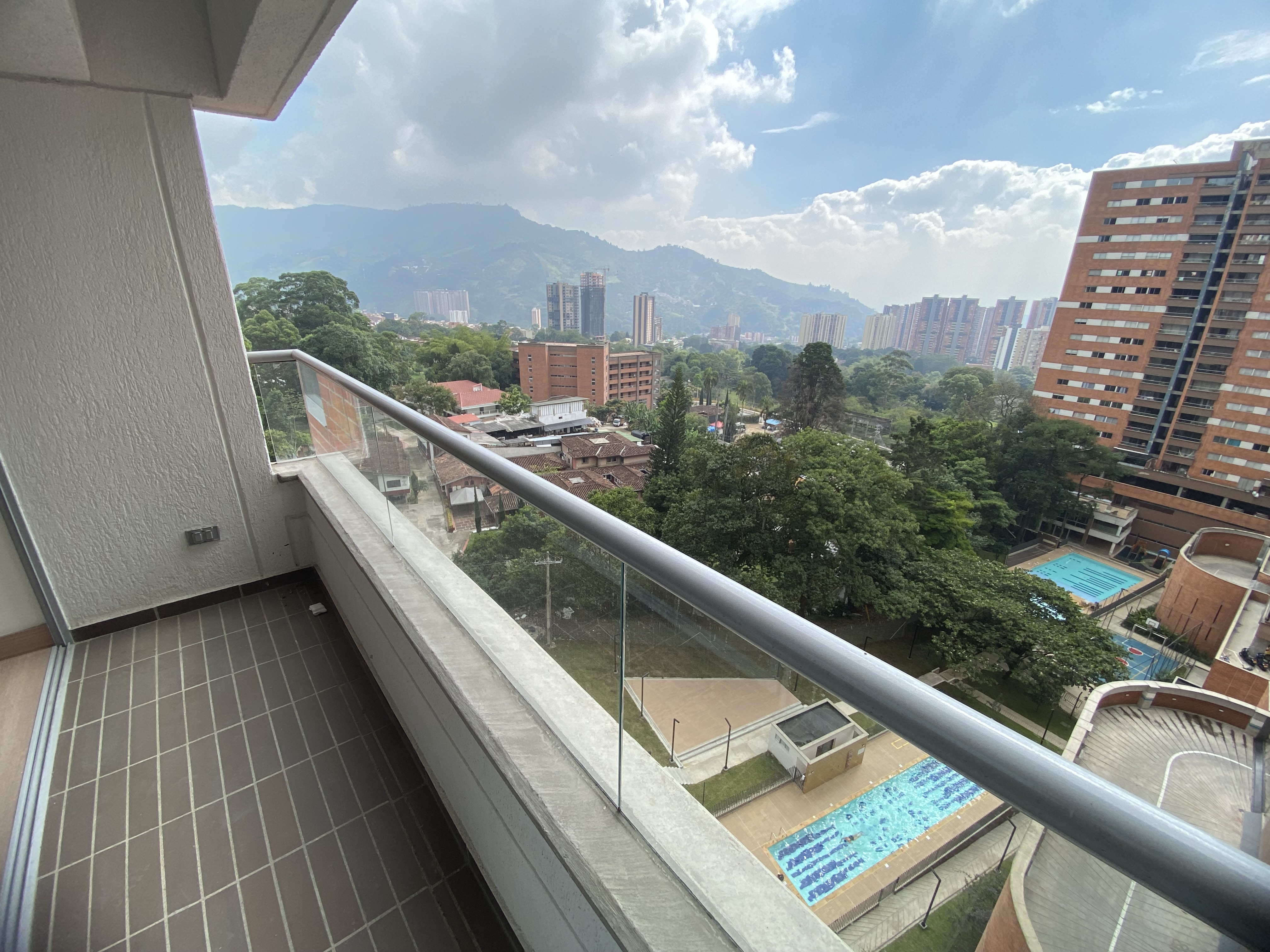 Apartamento en venta para estrenar en La Estrella, Toledo