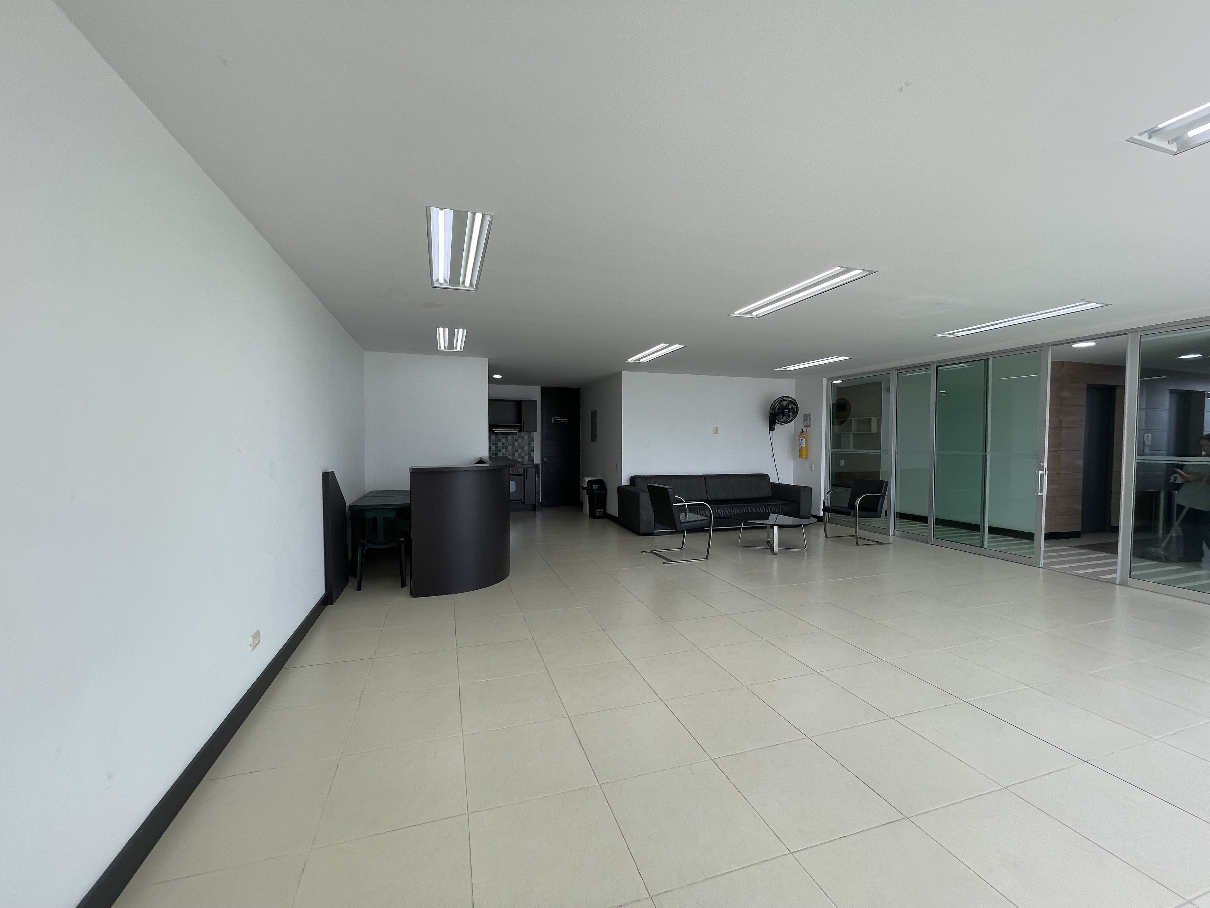 Apartamento AMOBLADO para la venta en Medellín Loma de Alejandría