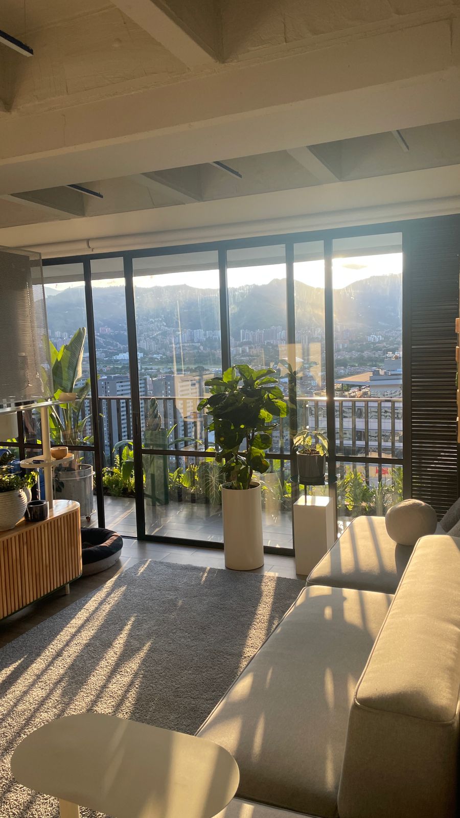 Apartaestudio para arriendo en Ciudad del Río El Poblado